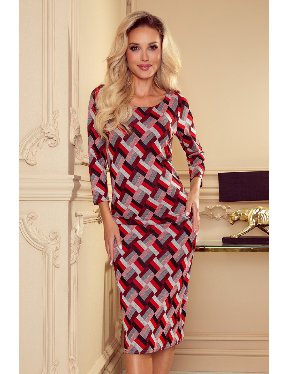 Robe pull - chevrons noir et rouge 