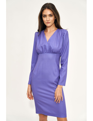 Robe violette ajustée à manches longues 