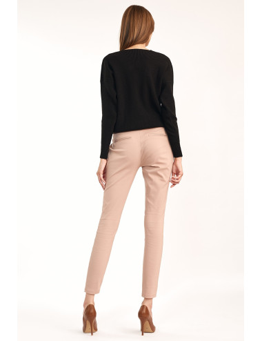 Pantalon beige classique à jambes fuselées 