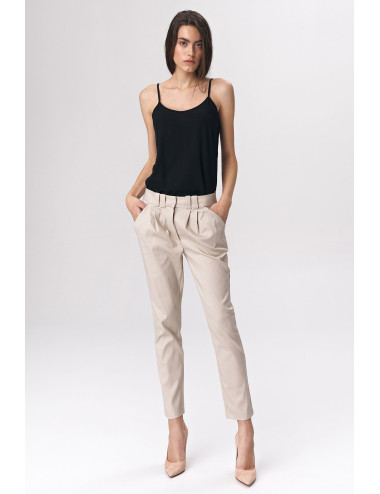 Pantalon beige ajusté pour femme 