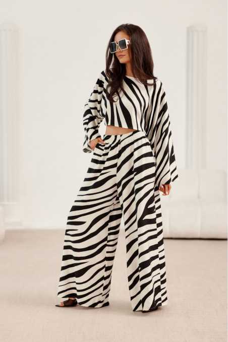 Livia - wide leg trousers with linen L01  