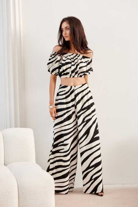 Livia - wide leg trousers with linen L01  