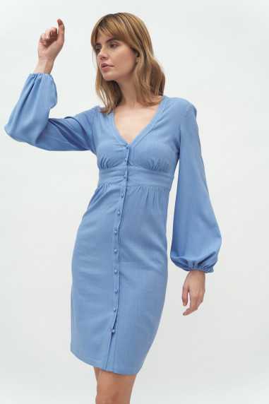 Robe bleue avec une découpe sous la poitrine - nife  