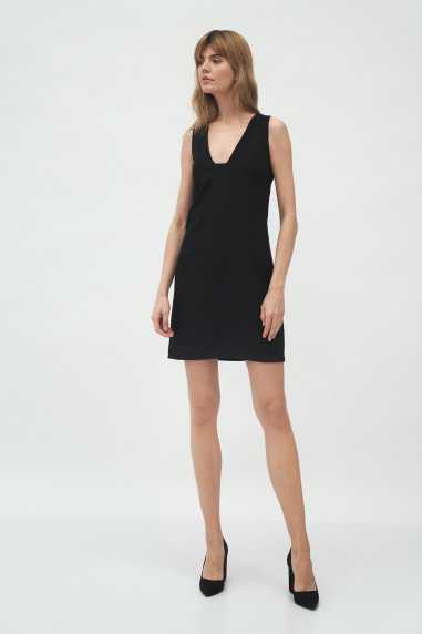 Robe noire à décolleté plongeant - nife  