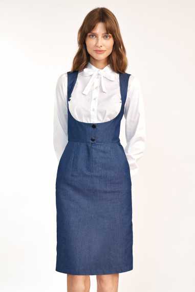 Chemise blanche avec une cravate au cou - nife  