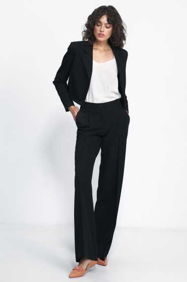 Czarne spodnie typu wide leg  