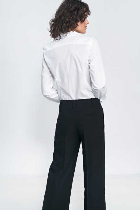 Czarne spodnie typu wide leg  