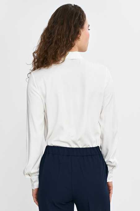 Blouse avec ceinture au cou - écru - nife  