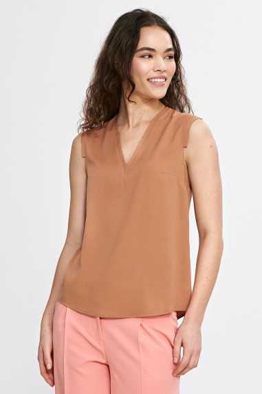 Bluzka bez rękawów, z dekoltem V - karmelowy  