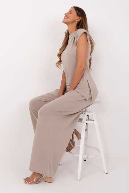Ensemble Beige  -  Italy Moda 
