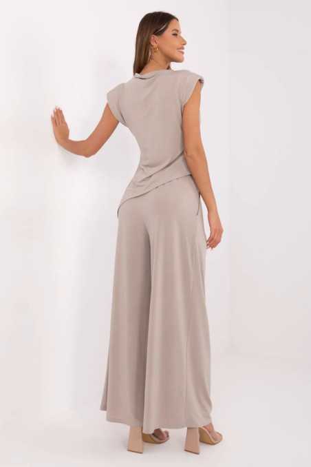 Ensemble Beige  -  Italy Moda 