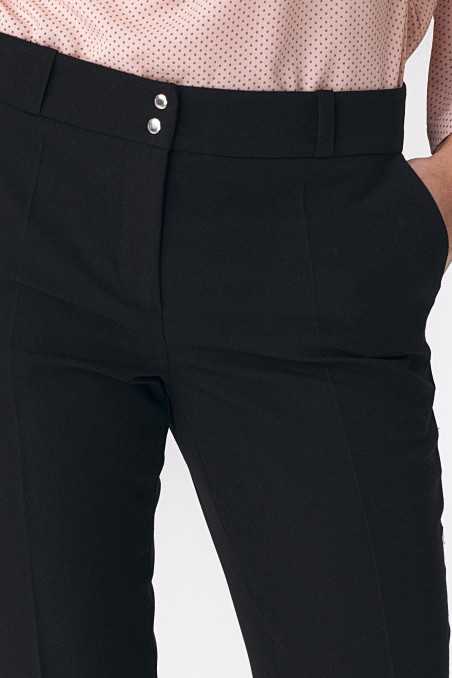 Pantalon noir fermé par des boutons-pression - nife  