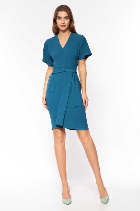 Robe élégante bleu azur avec une ceinture à nouer à la taille - nife  