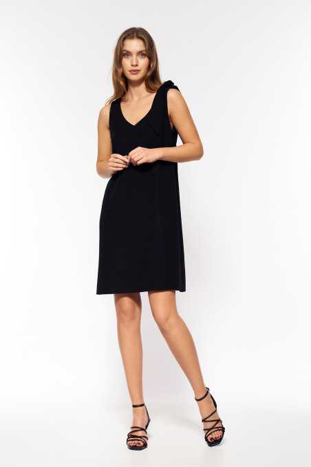 Robe noire avec une ceinture - nife  