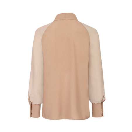 Chemisier beige délicat avec une ceinture - nife  
