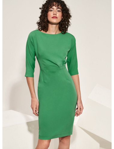 Robe verte à draperies asymétriques 