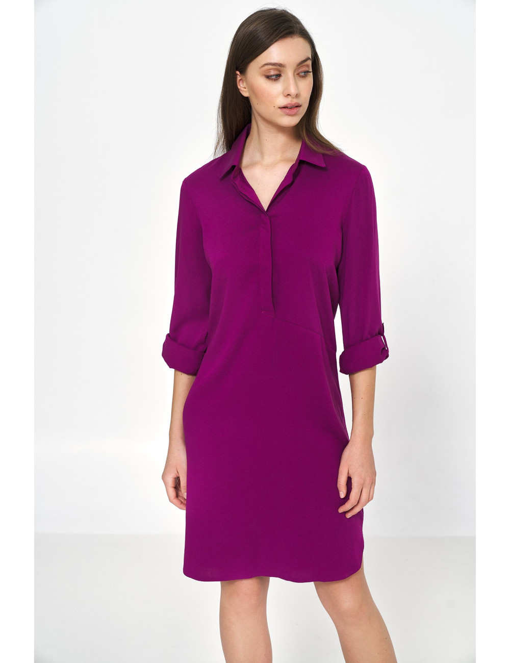 Robe oversize violette à manches retroussées 