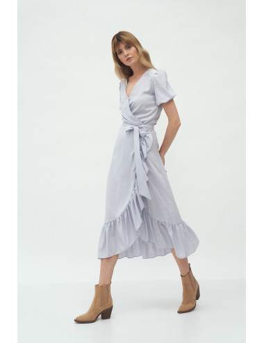 Robe portefeuille grise dans le style boho 