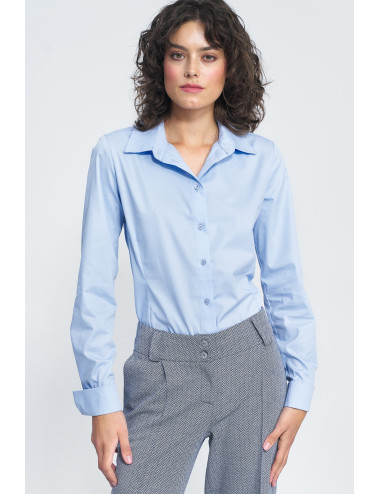 Chemise bleue élégante 