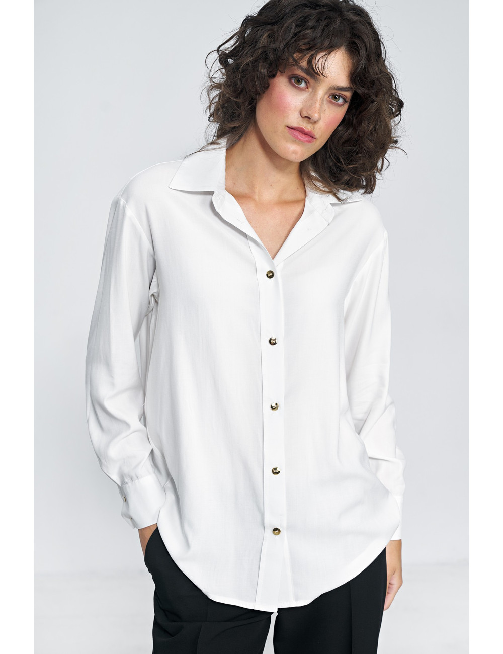 Chemise en viscose avec boutons écru boutons dorés 