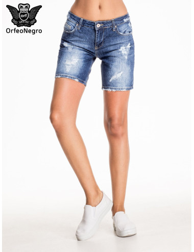 Blue denim shorts with puréed leg 