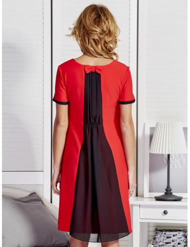 Trapezoidal cocktail dress with tulle insert red 