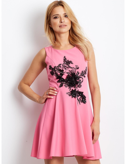 Pink dress with plant applique 