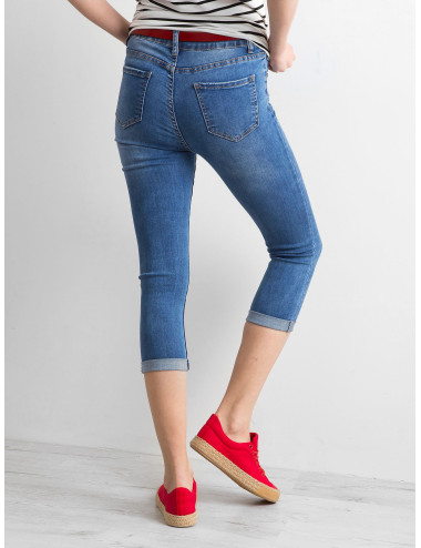 Blue jeans for women with curl-up legs 