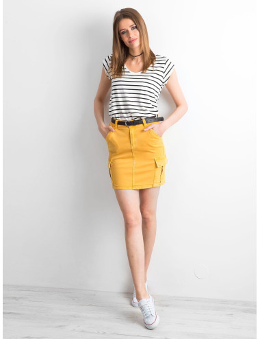 Yellow denim skirt with pockets 