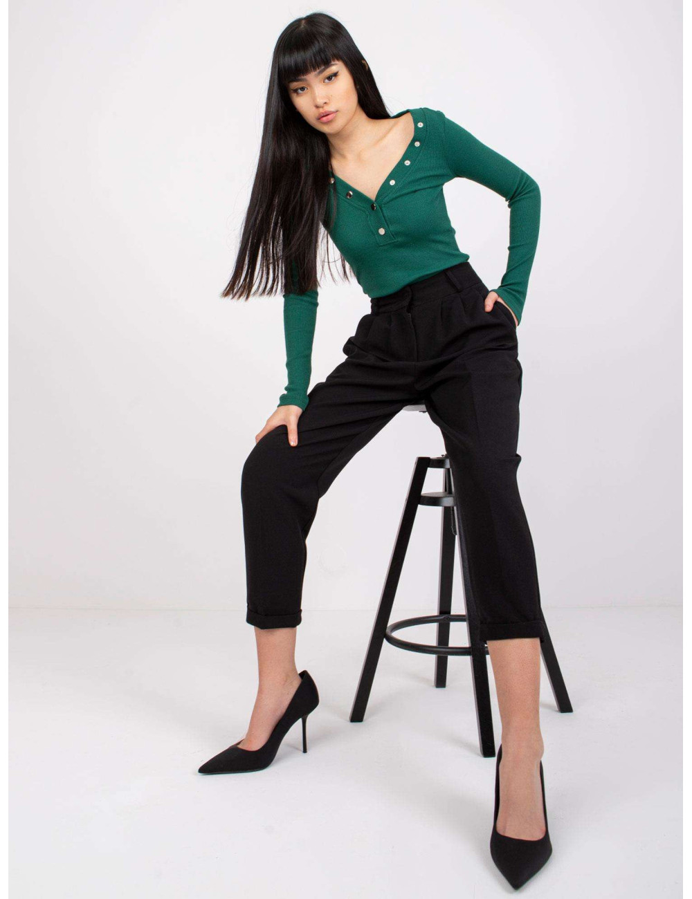 Black elegant pants with Naomi pockets  