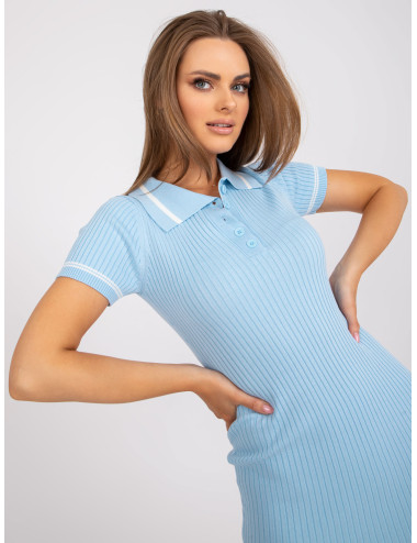 Light blue dress fitted with a stripe 