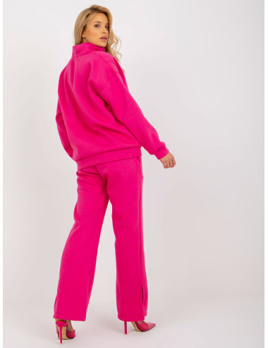 Fuchsia three-piece sweatsuit set with top 