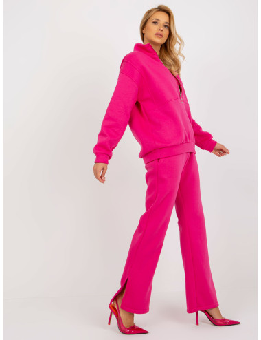 Fuchsia three-piece sweatsuit set with top 