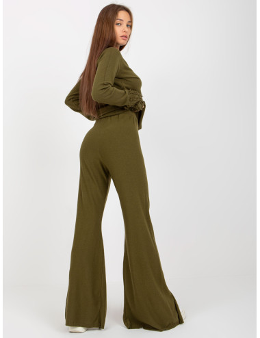 Khaki knitted trousers with leg slits 