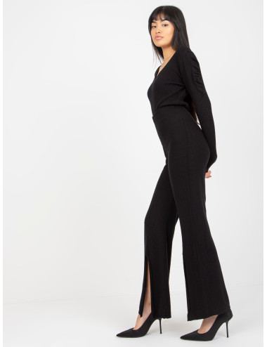 Black knitted trousers with slit and wide leg 