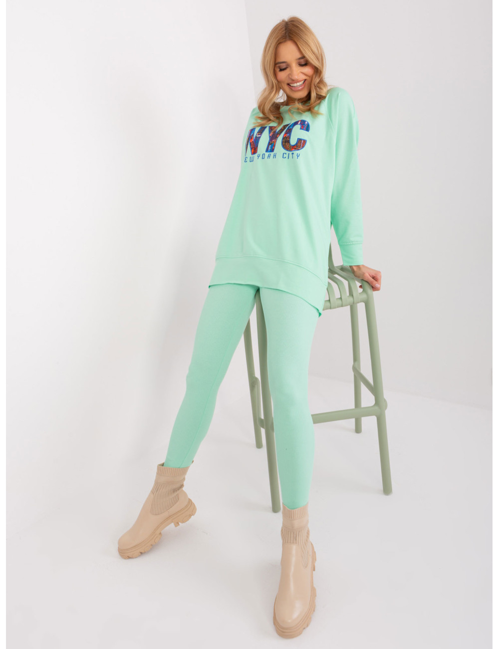 Mint casual set with sweatshirt with lettering  