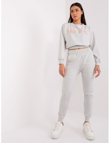 Light gray casual set with sweatshirt with colorful lettering 