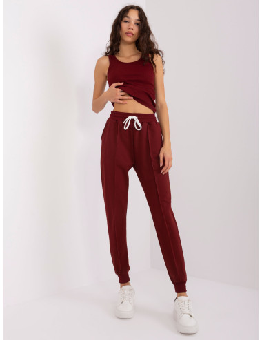 Burgundy women's tracksuit set with bomber jacket 