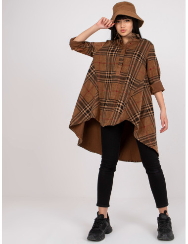 Gizelle's brown oversize checked tunic  
