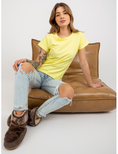 Light yellow solid color basic t-shirt with round neckline  