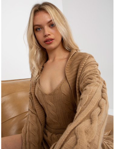 Camel three-piece knitted set with cardigan  