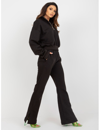 Black basic sweatshirt set with slit trousers 