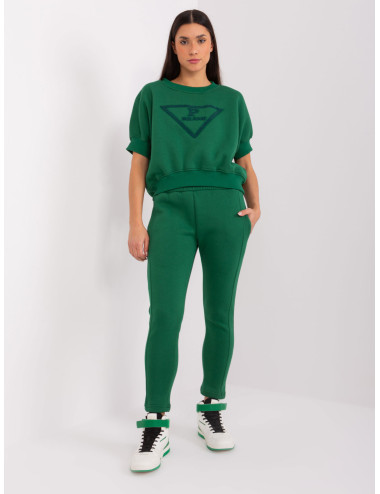Dark green tracksuit set with warming 