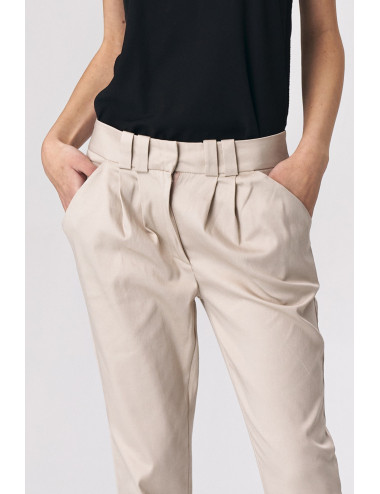 Pantalon beige ajusté pour femme 