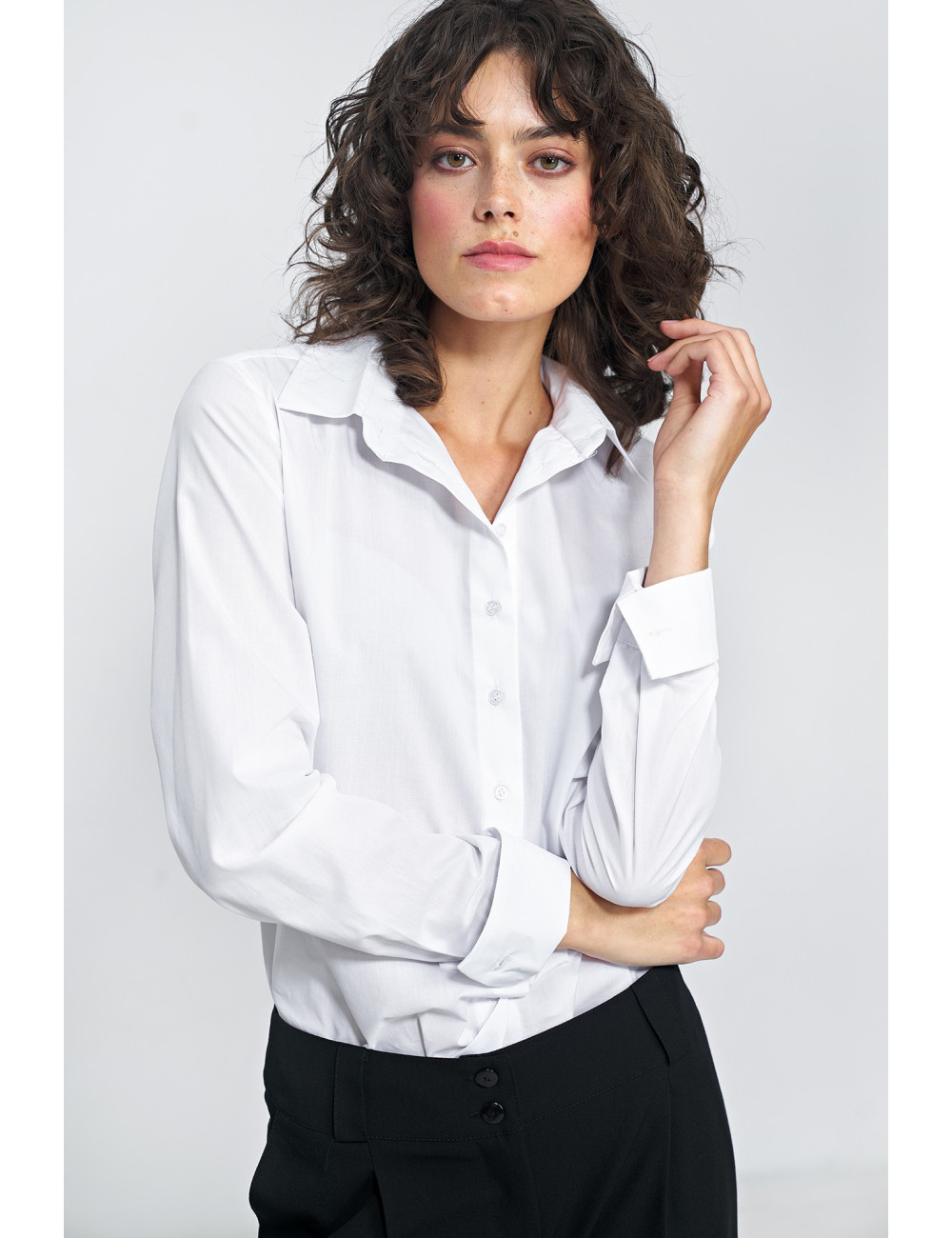 Chemise blanche élégante 